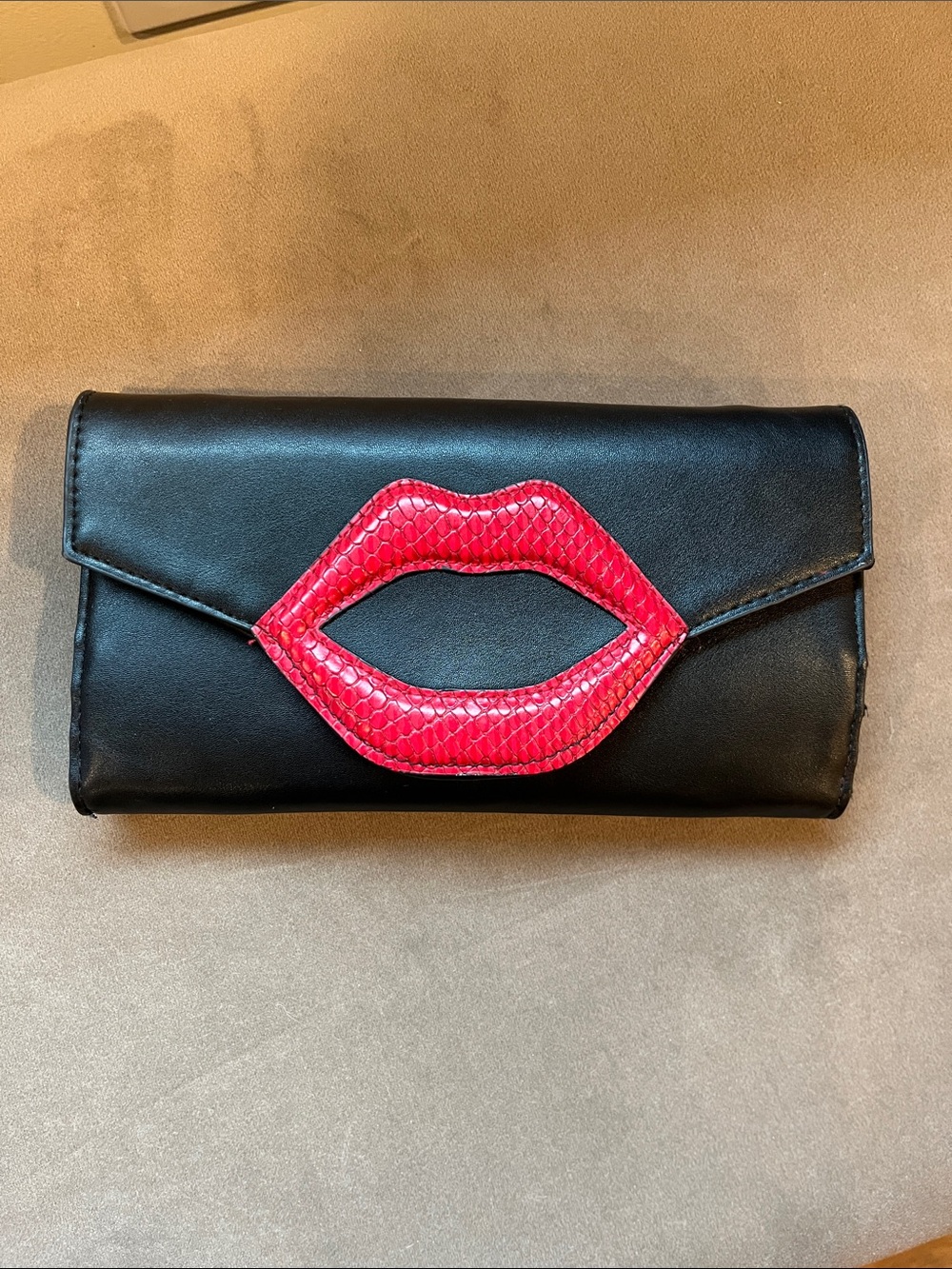 Circus by Sam Edelman Black Clutch with Red Lip Accent